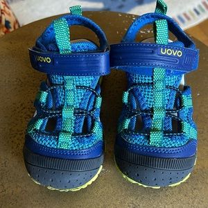UOVO Sandals
